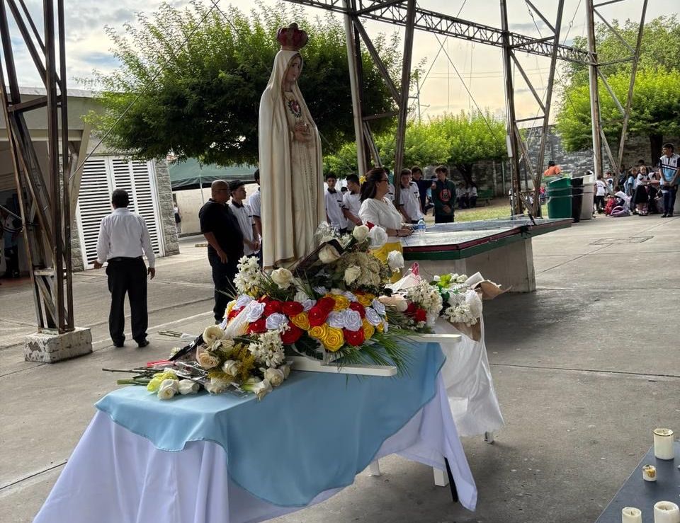 LA VIRGEN 2